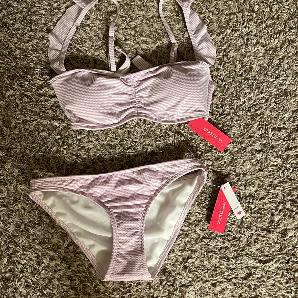 Xhilaration Bathing Suit Top L. Bottoms S.